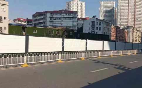 彩钢围挡的环保性能如何？